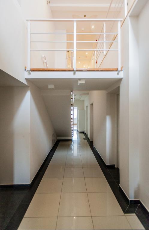 Dworek Poznan Bed & Breakfast Luaran gambar