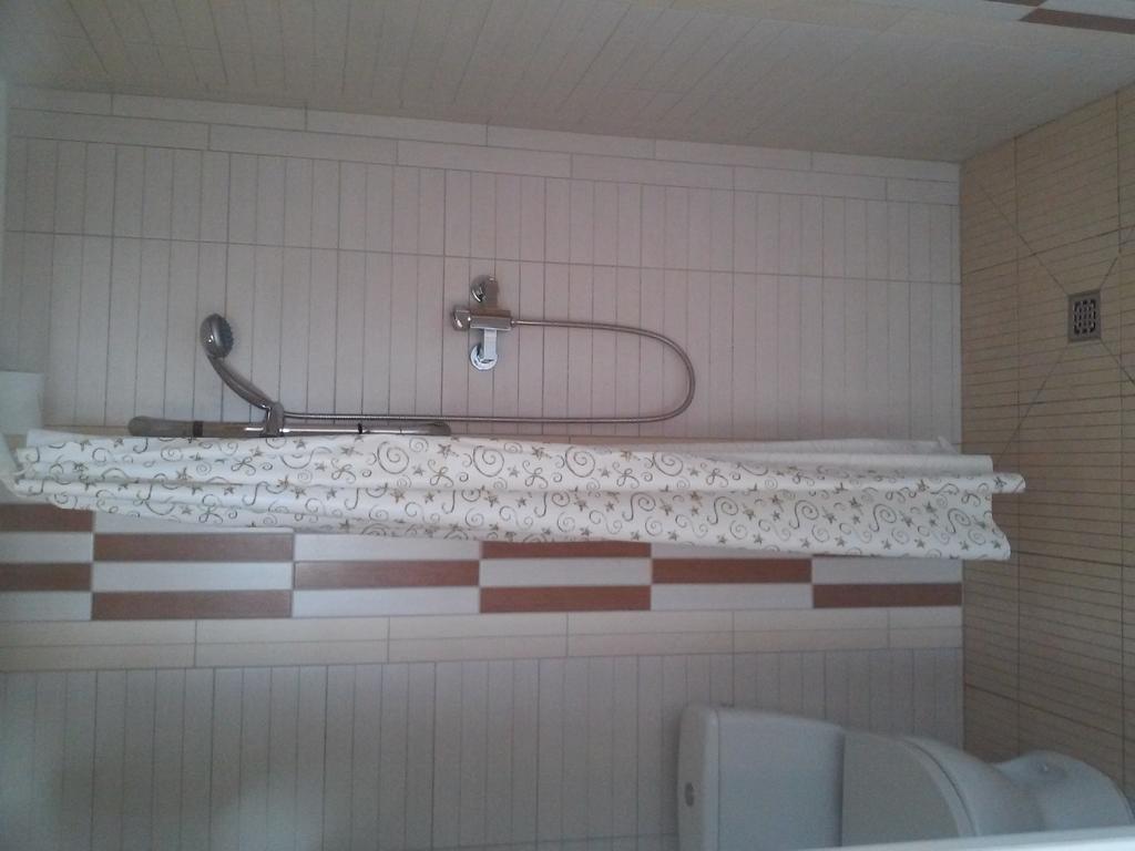 Dworek Poznan Bed & Breakfast Luaran gambar