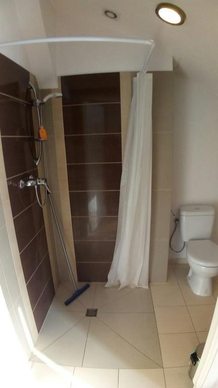 Dworek Poznan Bed & Breakfast Luaran gambar